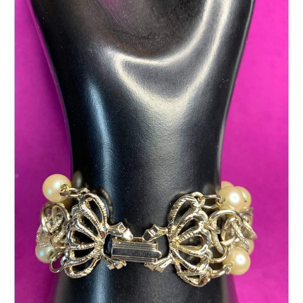 Double Tri Twisted Loop Chain And Pearl Bracelet … - image 2
